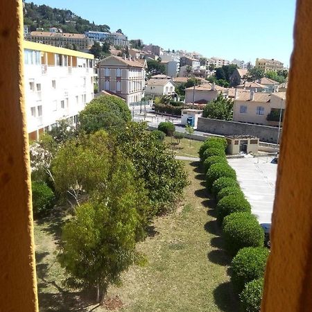 Appartement En Duplex Au 3Ieme Etage Sans Ascenseur 耶尔 外观 照片
