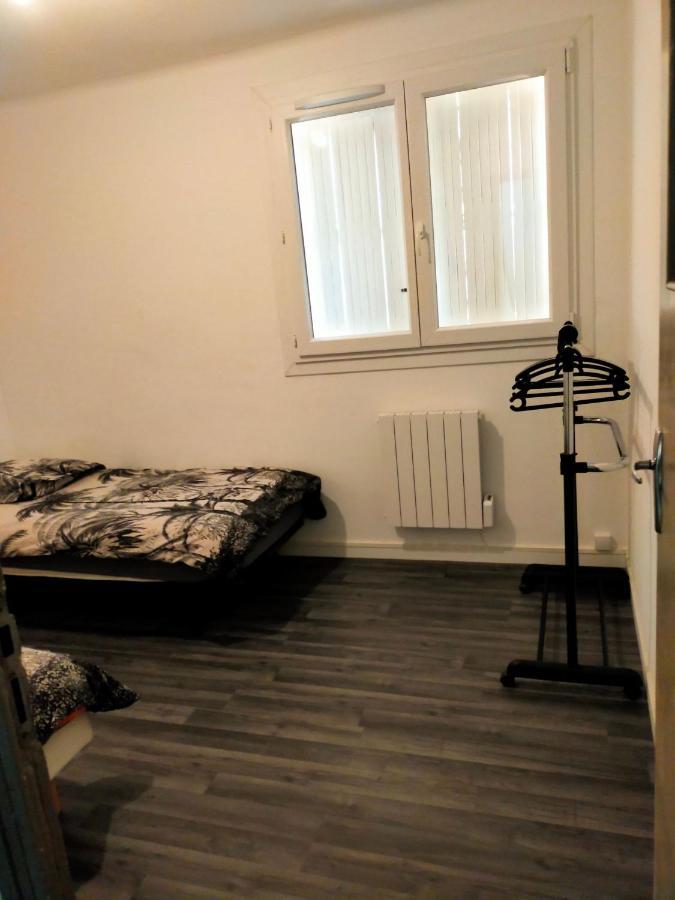 Appartement En Duplex Au 3Ieme Etage Sans Ascenseur 耶尔 外观 照片